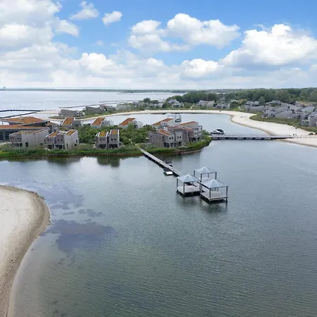 Familie | 4 Pers. Landzijde En Waterzijde アパート *