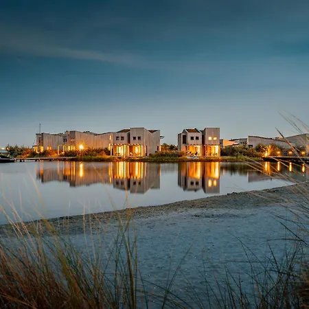 Familie | 4 Pers. Landzijde En Waterzijde * Ouddorp