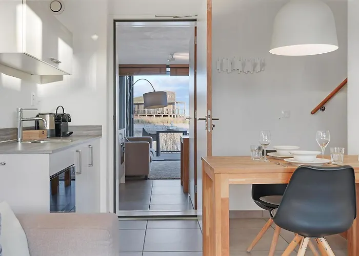 Familie | 4 Pers. Landzijde En Waterzijde